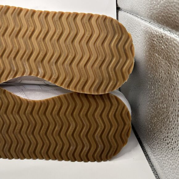 New Balance 237 White Grey Sneakers Women 11.5 Men 10 Retro NB STORE MODEL - Picture 16 of 16